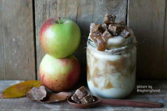 Caramel Apple Pie Smoothie-20151020-074813726_wm